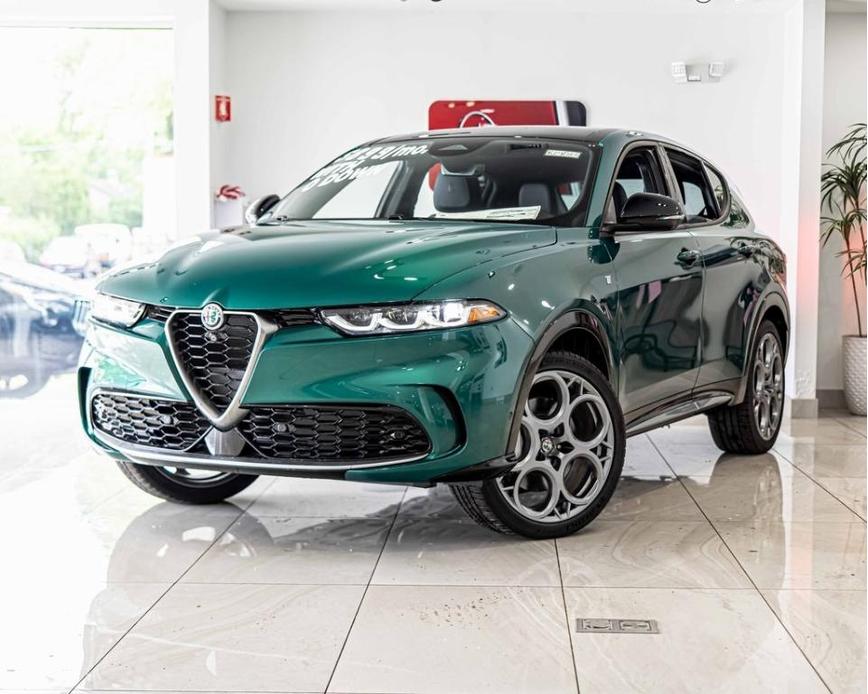 new 2024 Alfa Romeo Tonale car, priced at $49,685