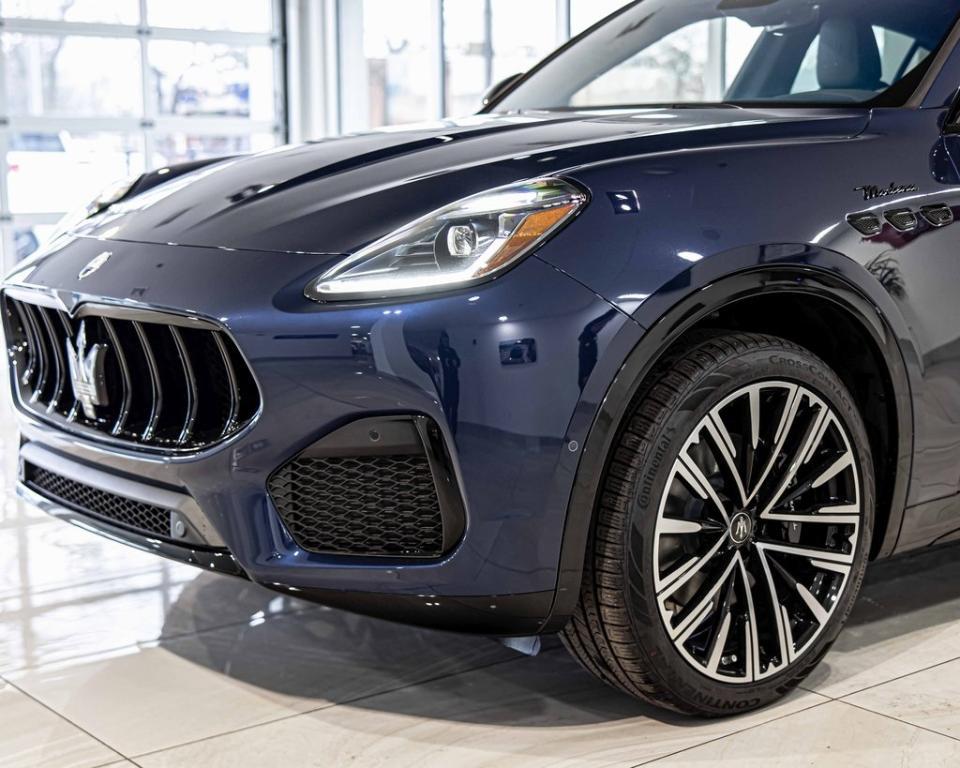 new 2025 Maserati Grecale car, priced at $83,830