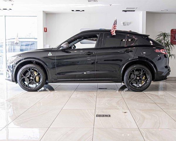 new 2024 Alfa Romeo Stelvio car