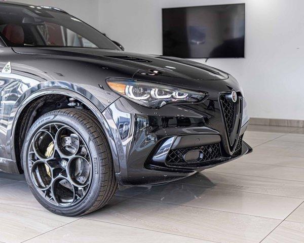 new 2024 Alfa Romeo Stelvio car