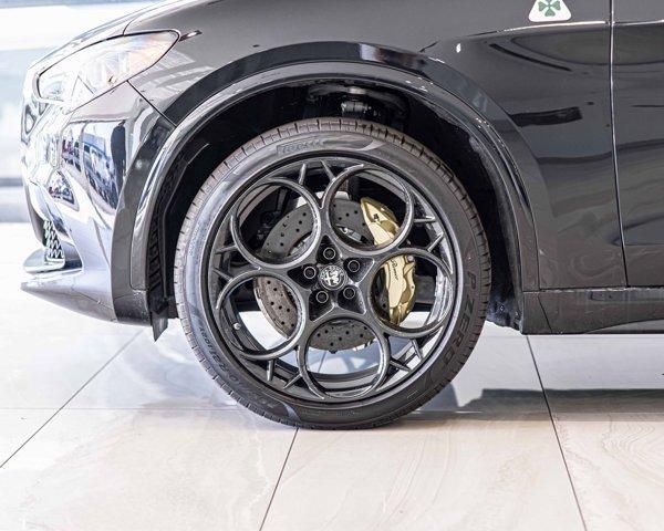 new 2024 Alfa Romeo Stelvio car