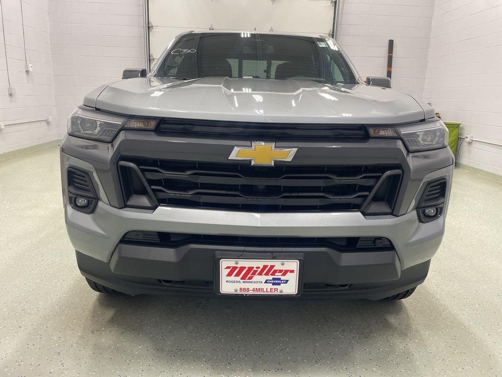 new 2025 Chevrolet Colorado car, priced at $43,599