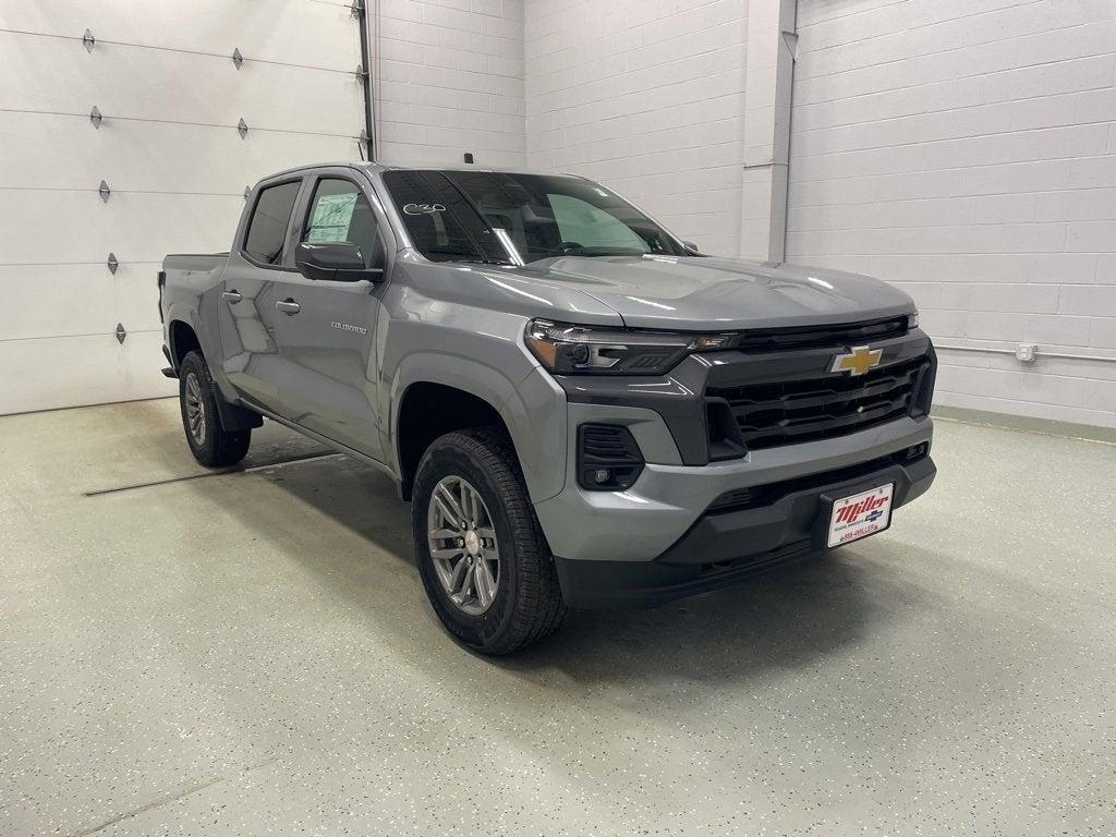 new 2025 Chevrolet Colorado car, priced at $43,999