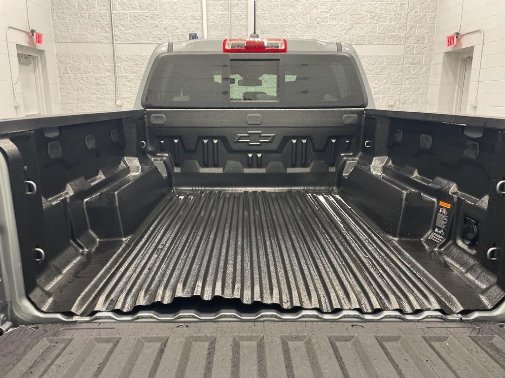 new 2025 Chevrolet Colorado car, priced at $43,599