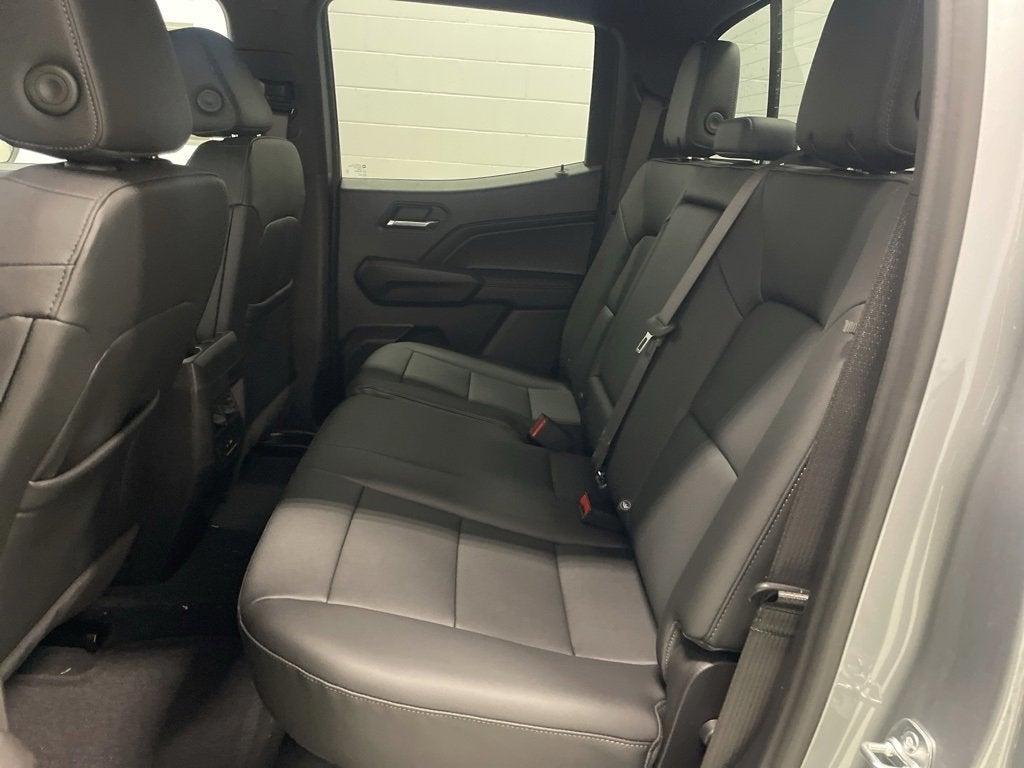 new 2025 Chevrolet Colorado car, priced at $43,999