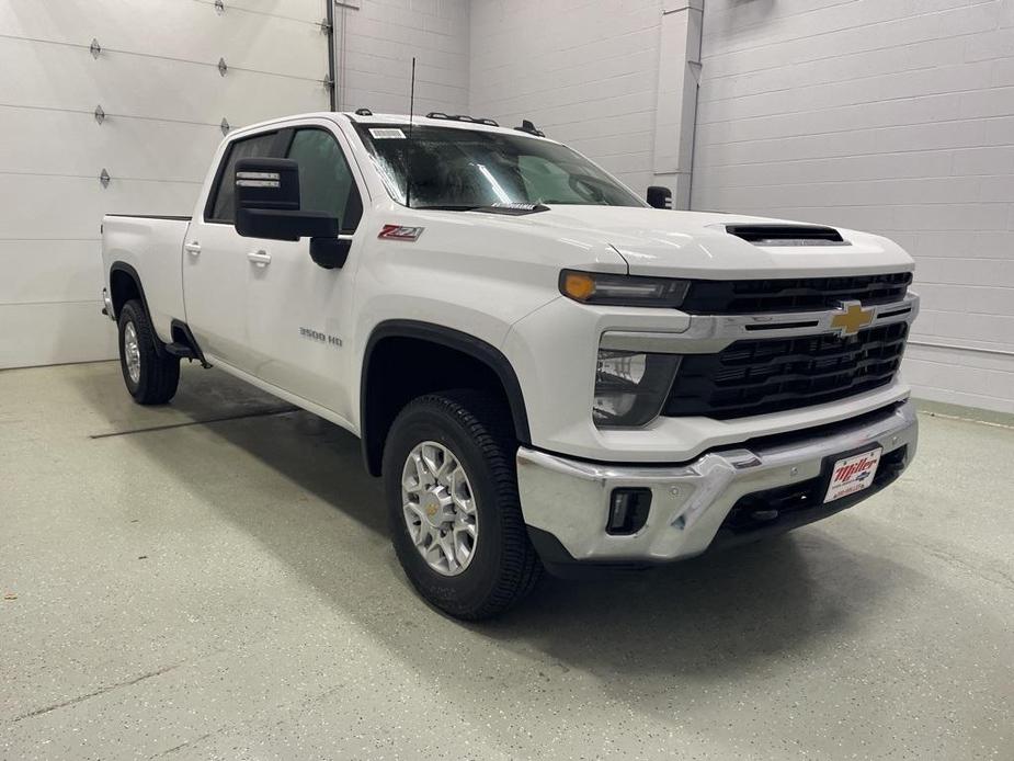 new 2025 Chevrolet Silverado 3500 car, priced at $70,790