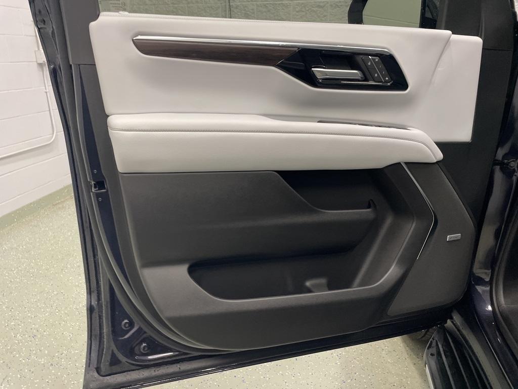 new 2025 Chevrolet Tahoe car, priced at $76,785