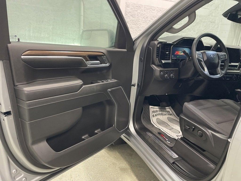 used 2024 Chevrolet Silverado 1500 car, priced at $42,999
