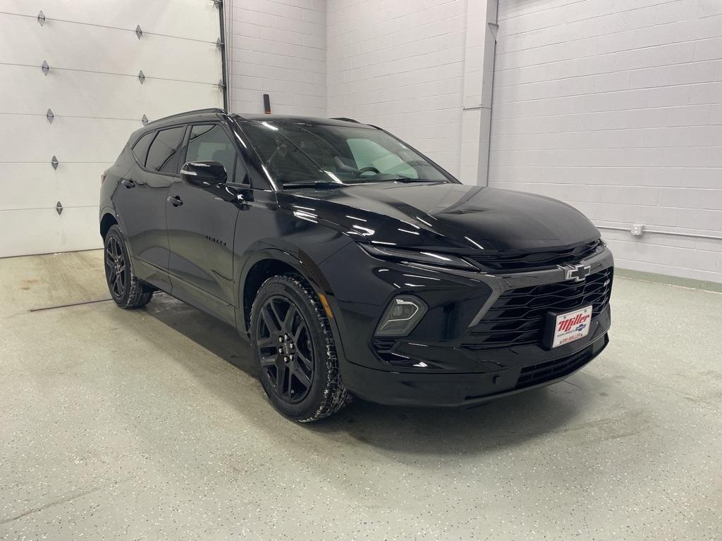 new 2025 Chevrolet Blazer car, priced at $47,115