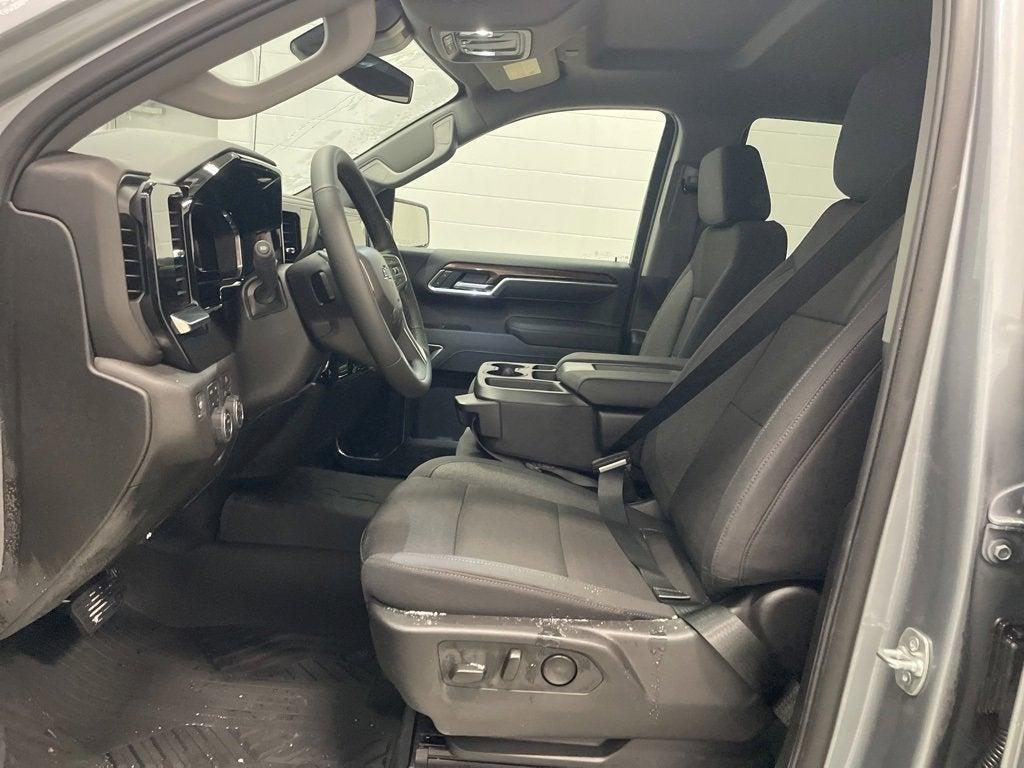 new 2025 Chevrolet Silverado 1500 car, priced at $47,245