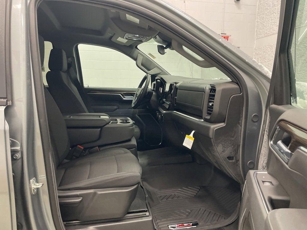 new 2025 Chevrolet Silverado 1500 car, priced at $47,245