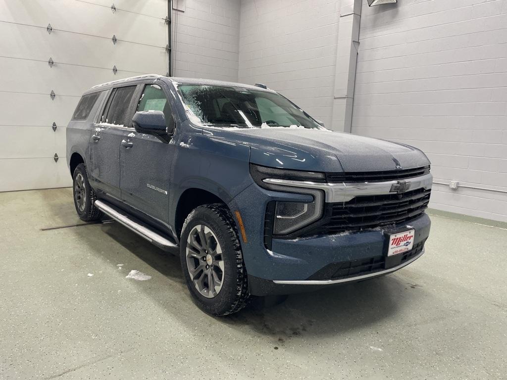 new 2025 Chevrolet Suburban car, priced at $64,690