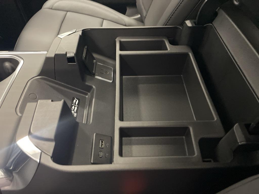 new 2025 Chevrolet Silverado 3500 car, priced at $78,999