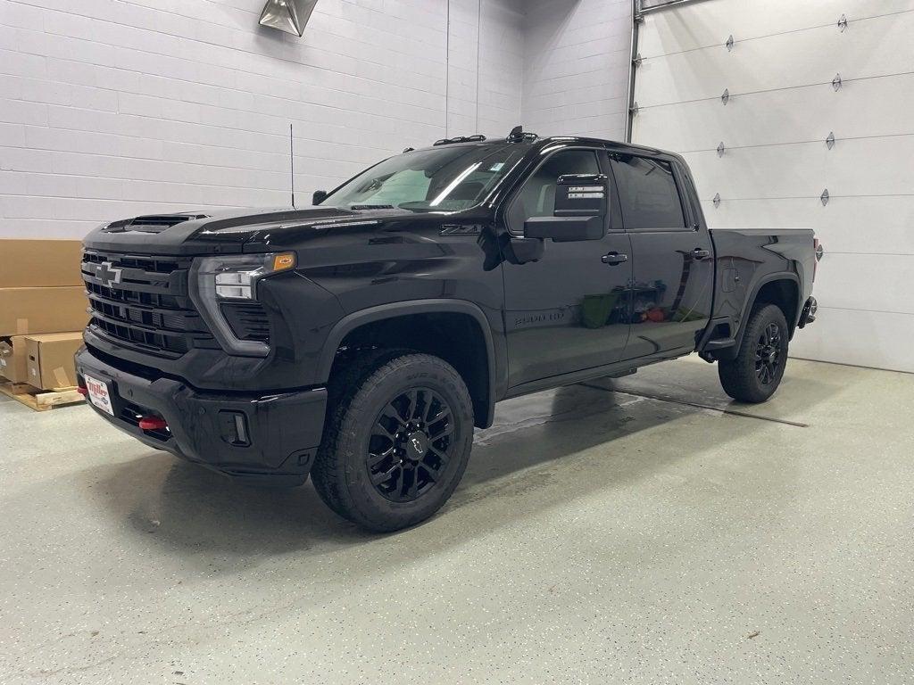 new 2025 Chevrolet Silverado 3500 car, priced at $77,905
