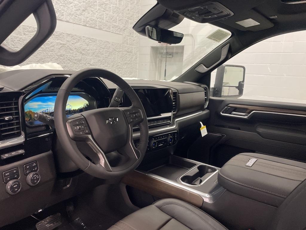 new 2025 Chevrolet Silverado 3500 car, priced at $83,960