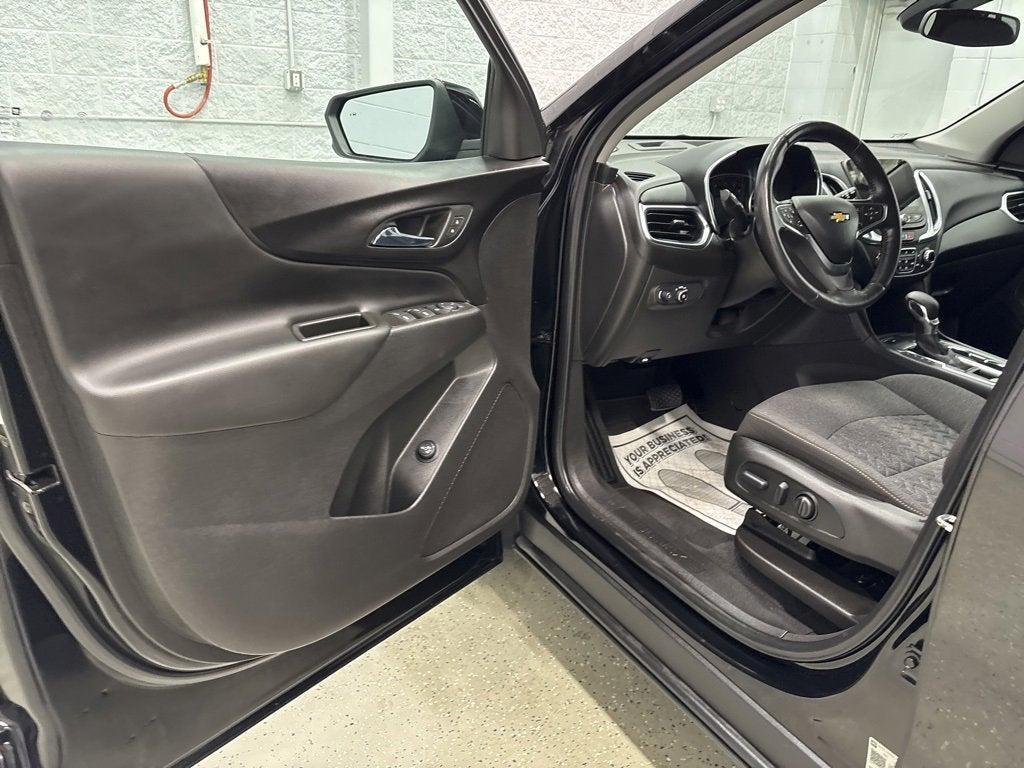 used 2022 Chevrolet Equinox car, priced at $19,999