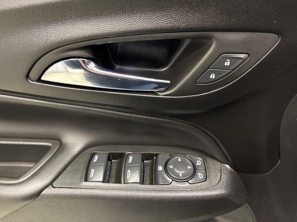 used 2022 Chevrolet Equinox car, priced at $19,999
