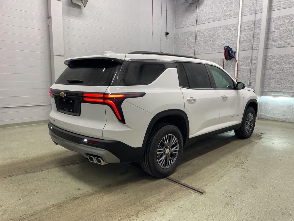 new 2025 Chevrolet Traverse car, priced at $42,595