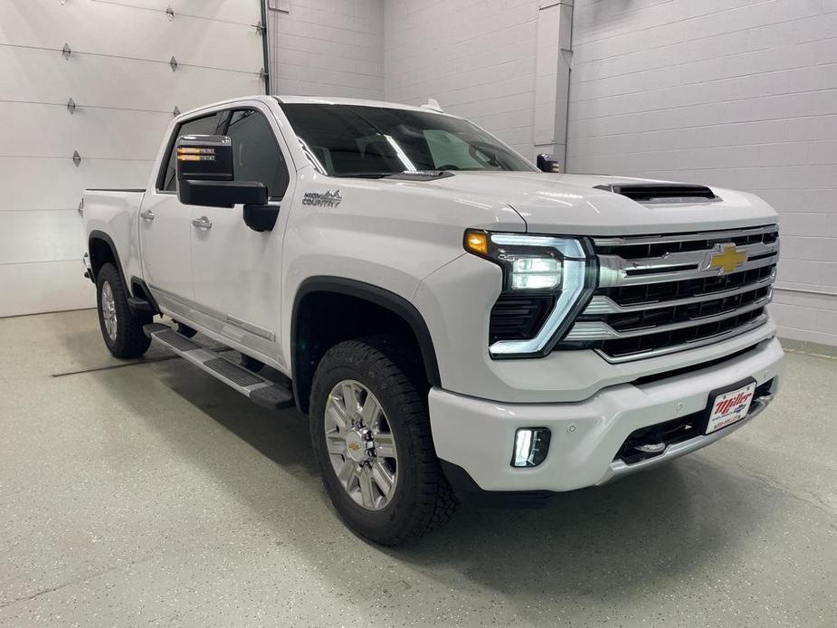 new 2025 Chevrolet Silverado 3500 car, priced at $82,590