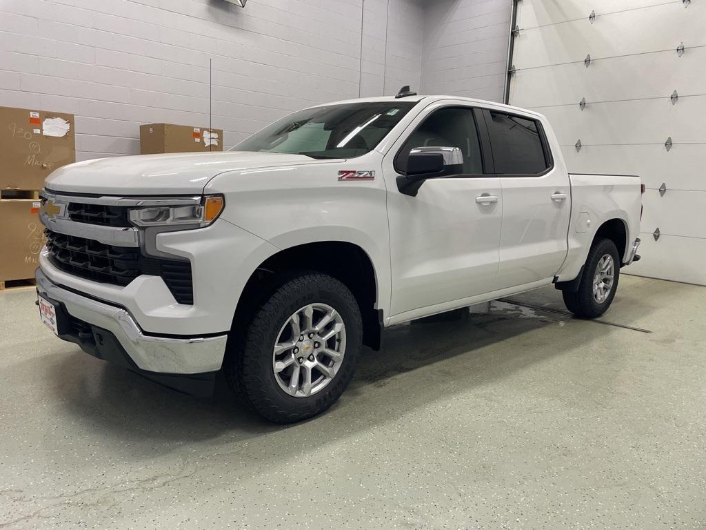 new 2025 Chevrolet Silverado 1500 car, priced at $49,220