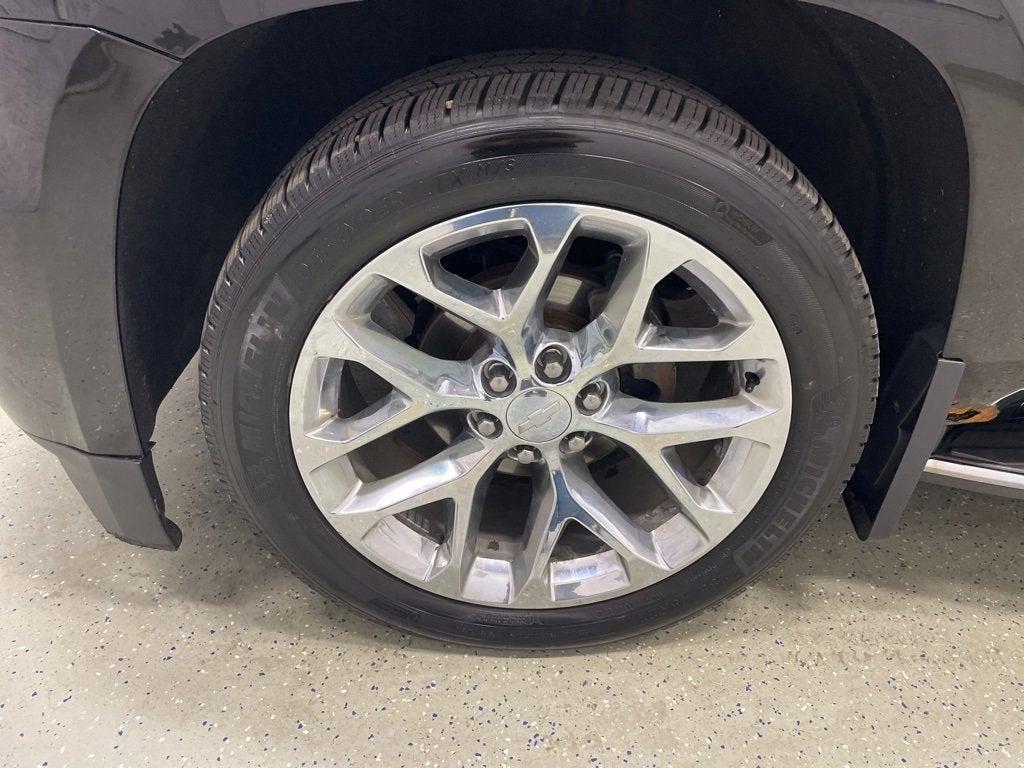 used 2016 Chevrolet Suburban car, priced at $11,990