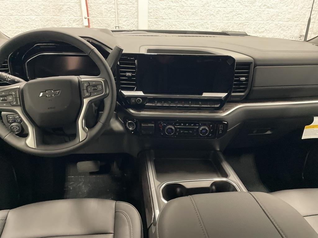 new 2025 Chevrolet Silverado 3500 car, priced at $78,180