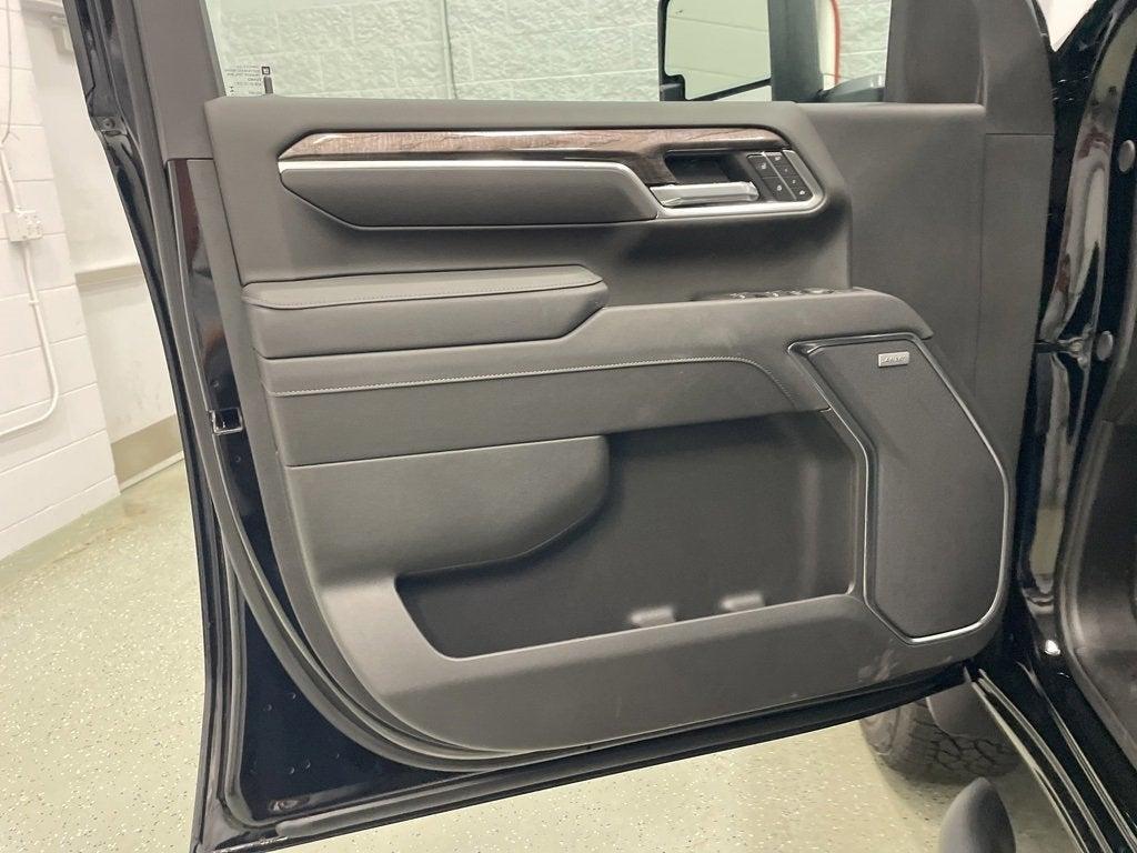 new 2025 Chevrolet Silverado 3500 car, priced at $77,430
