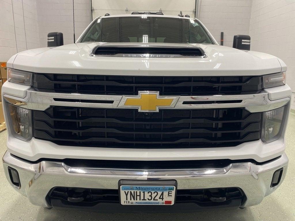 used 2024 Chevrolet Silverado 3500 car, priced at $56,999