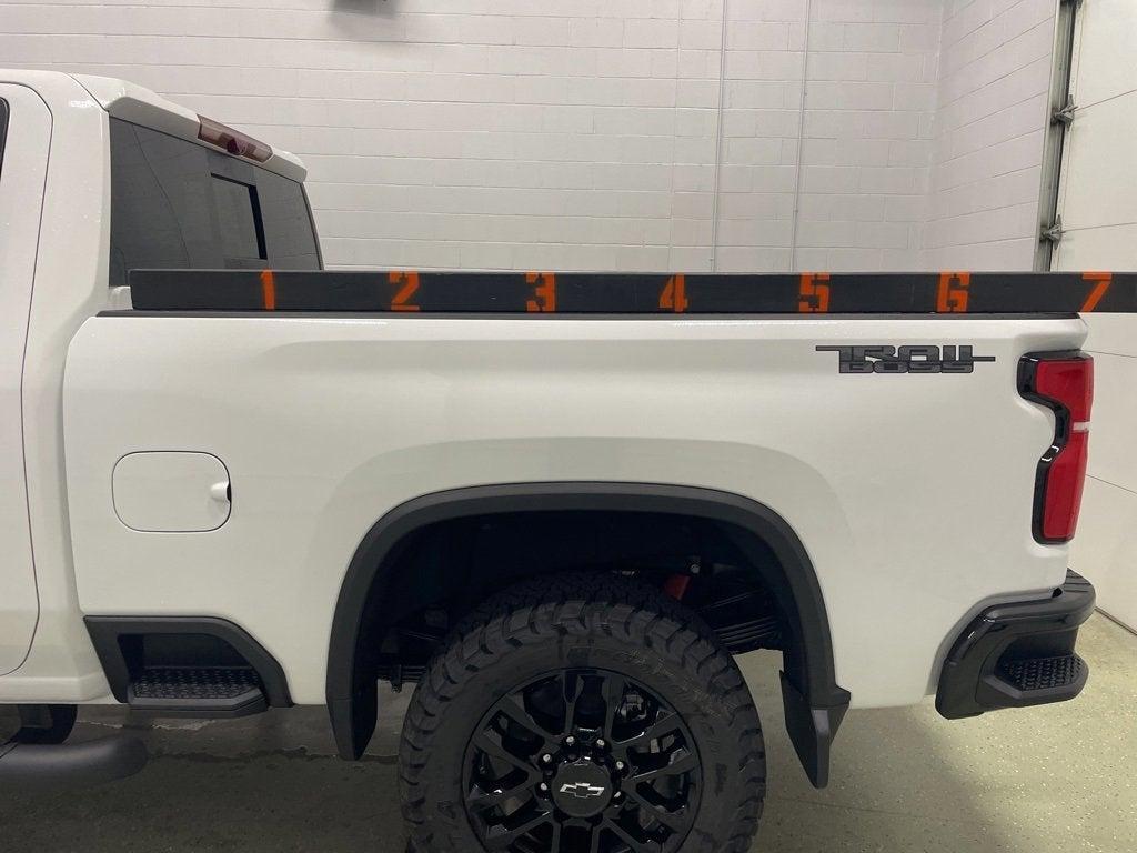 new 2025 Chevrolet Silverado 3500 car, priced at $79,160