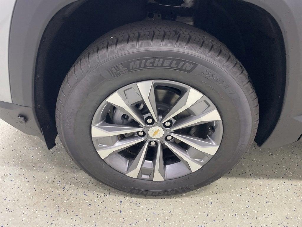 new 2026 Chevrolet Equinox car, priced at $29,999