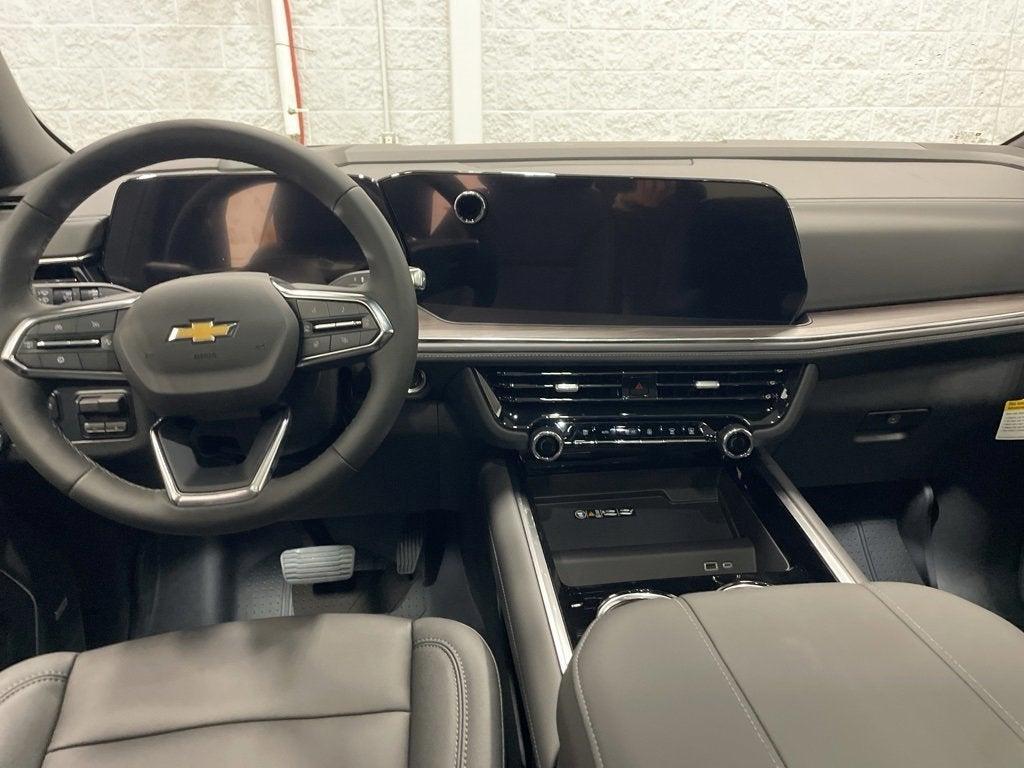 new 2025 Chevrolet Suburban car, priced at $76,440