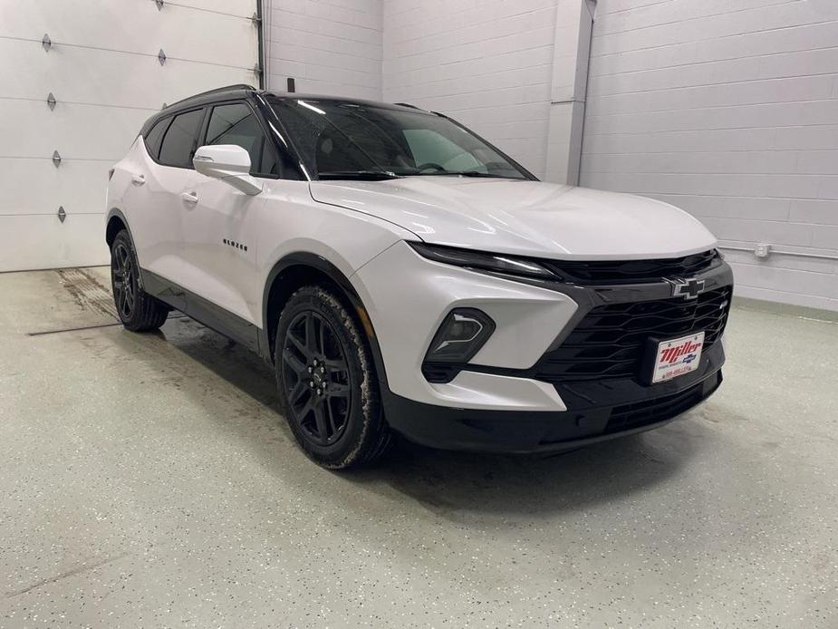 new 2025 Chevrolet Blazer car, priced at $48,999