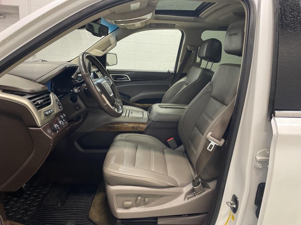 used 2016 GMC Yukon XL car