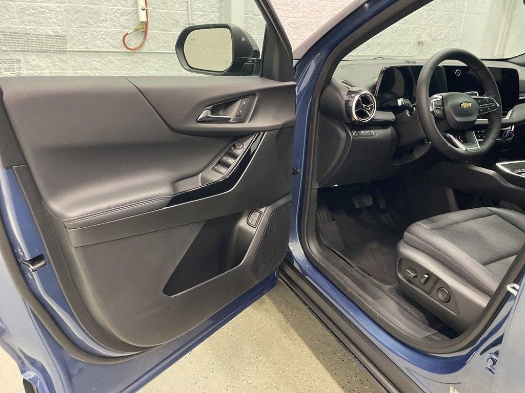 new 2026 Chevrolet Equinox car, priced at $34,099