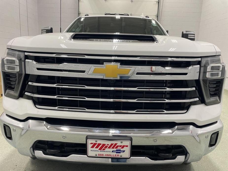 new 2025 Chevrolet Silverado 3500 car, priced at $67,999