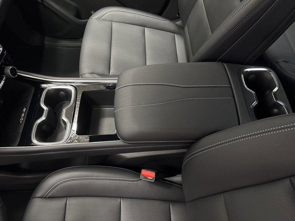 new 2026 Chevrolet Traverse car, priced at $43,920