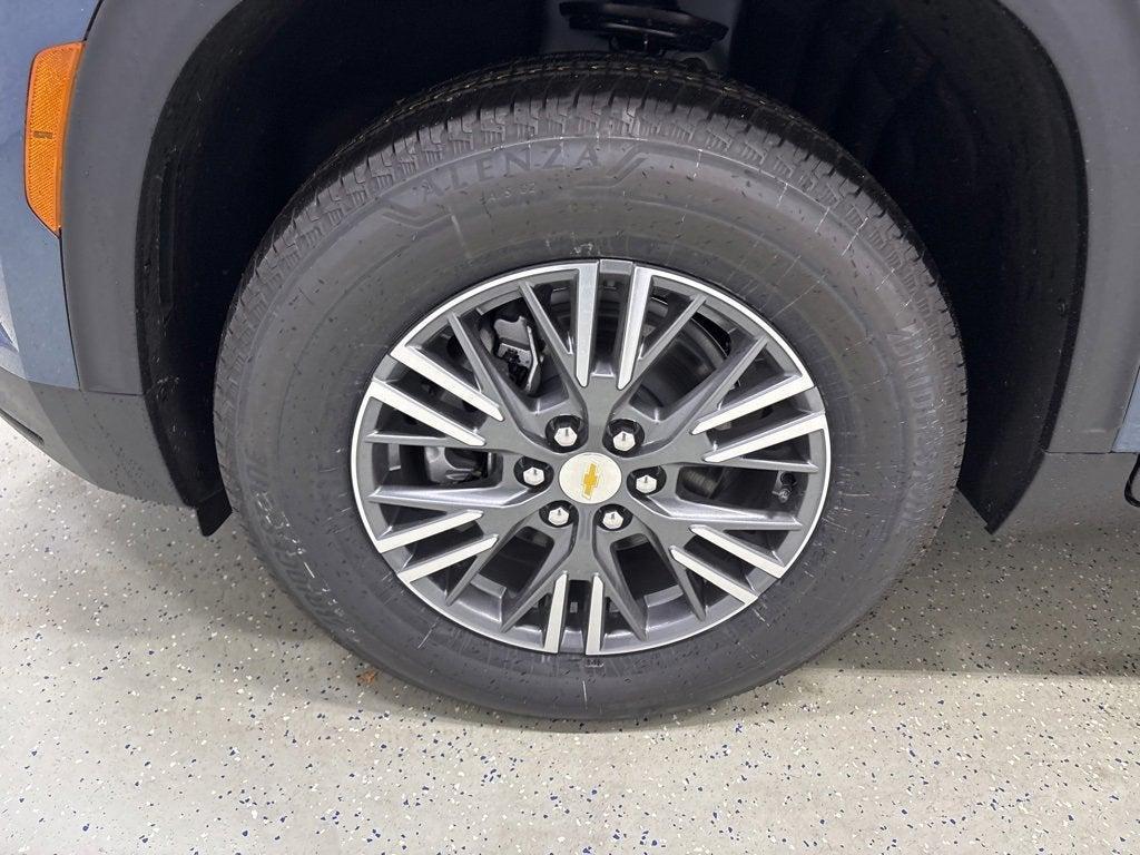 new 2026 Chevrolet Traverse car, priced at $43,920