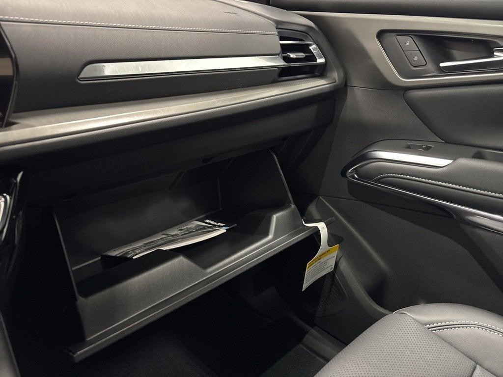 new 2026 Chevrolet Traverse car, priced at $43,920