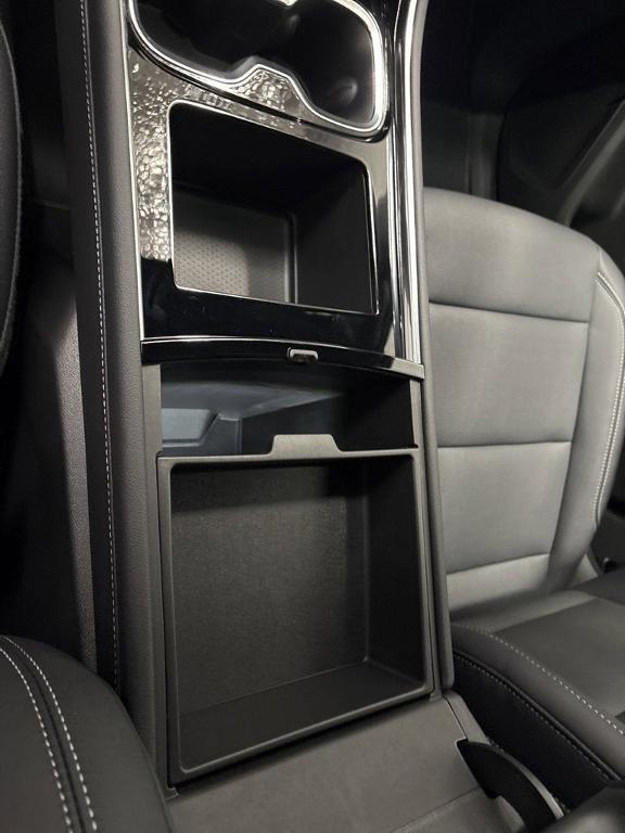 new 2026 Chevrolet Traverse car, priced at $43,920