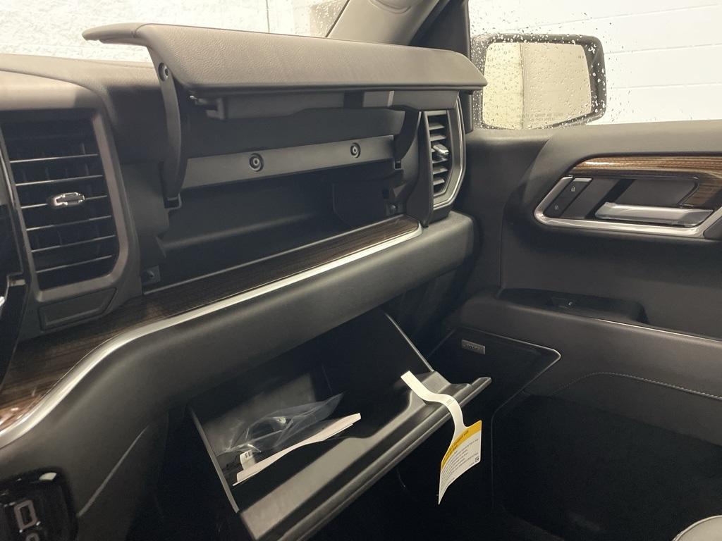 new 2025 Chevrolet Silverado 1500 car, priced at $60,988