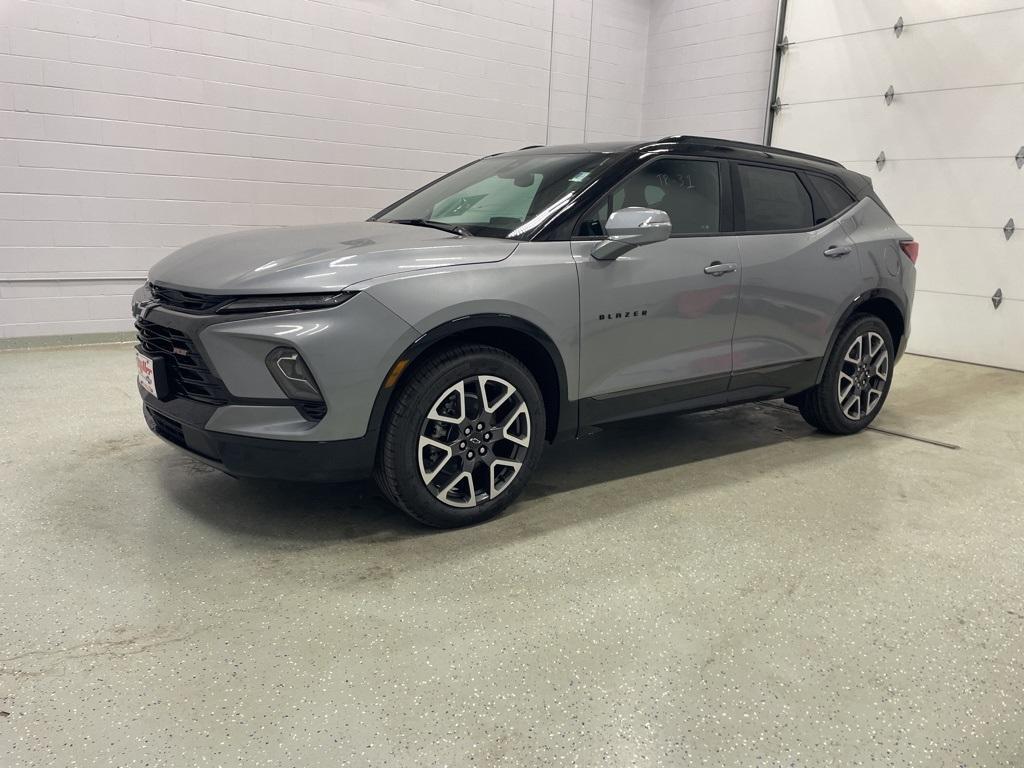 new 2025 Chevrolet Blazer car, priced at $44,195