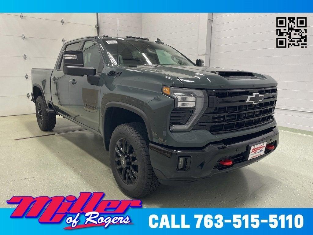 new 2025 Chevrolet Silverado 3500 car, priced at $78,185