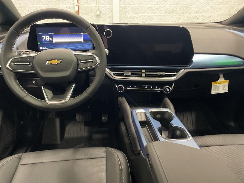 new 2025 Chevrolet Equinox EV car, priced at $45,740