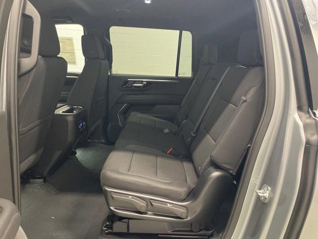 new 2025 Chevrolet Suburban car, priced at $63,999