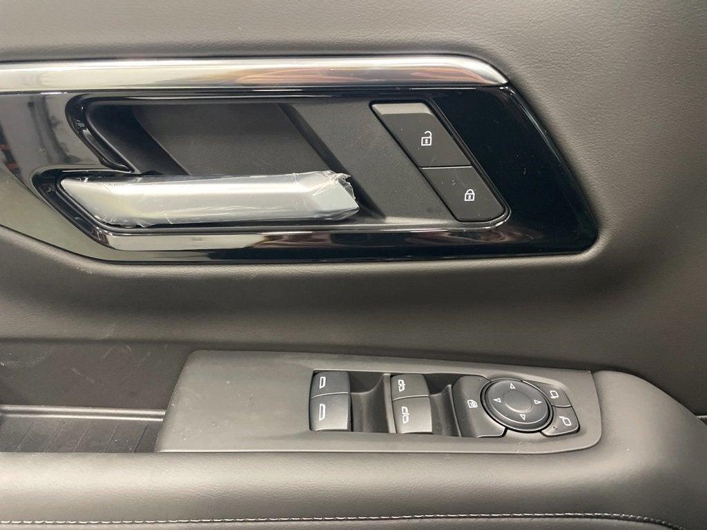 new 2025 Chevrolet Suburban car, priced at $63,999
