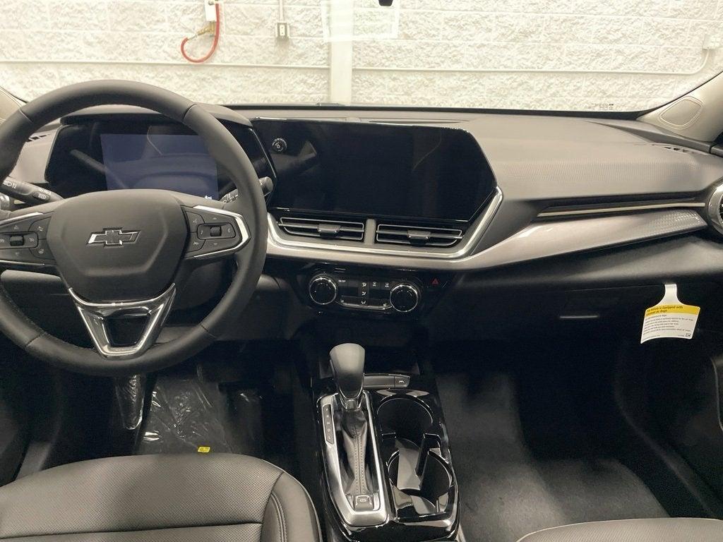 new 2025 Chevrolet Trax car, priced at $25,475