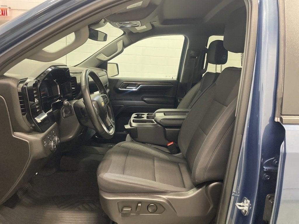 used 2024 Chevrolet Silverado 1500 car, priced at $43,999