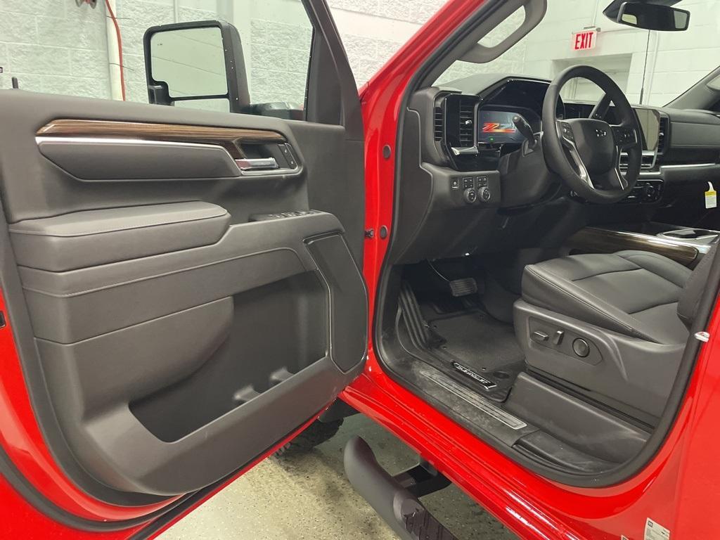 new 2025 Chevrolet Silverado 3500 car, priced at $64,635