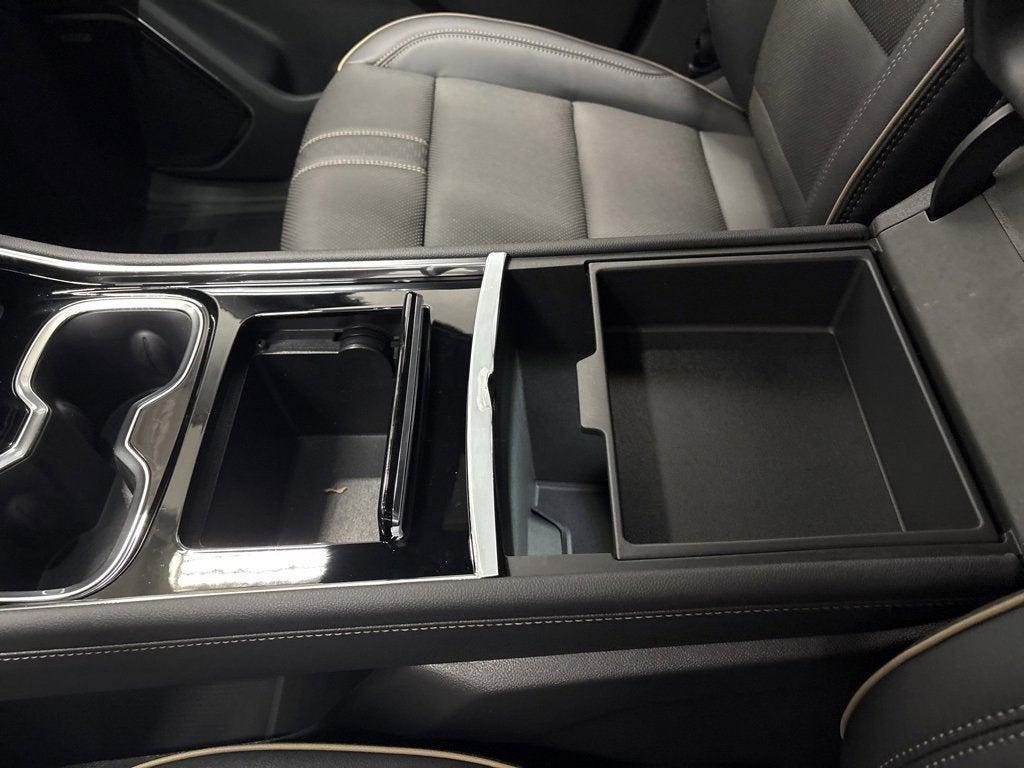 new 2026 Chevrolet Traverse car, priced at $60,570