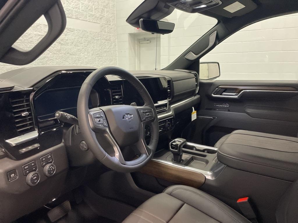 new 2025 Chevrolet Silverado 1500 car, priced at $64,400